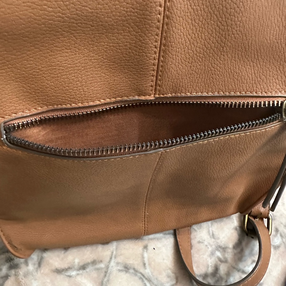 Chic Brown Faux Leather Crossbody Bag - Picture 10 of 10